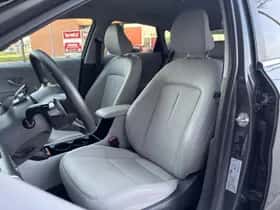 Hyundai Kona (2024) thumbnail 9