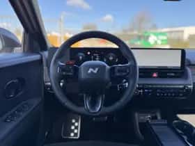 Hyundai Ioniq 5 (2025) thumbnail 14