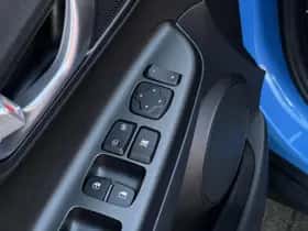 Hyundai Kona (2021) thumbnail 24