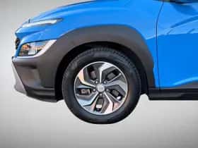 Hyundai Kona (2021) thumbnail 8