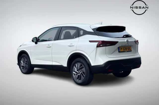 Nissan Qashqai (2022) thumbnail 6