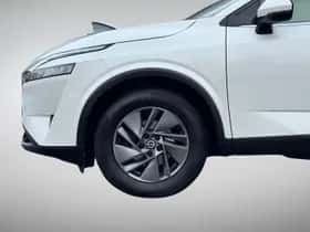 Nissan Qashqai (2022) thumbnail 8