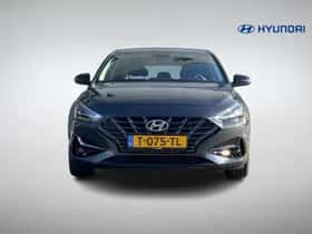 Hyundai i30 (2023) thumbnail 2