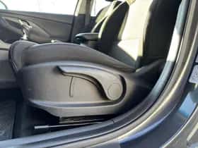 Hyundai i30 (2023) thumbnail 27