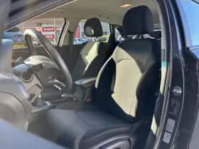 Hyundai i30 (2023) thumbnail 9