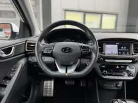 Hyundai Ioniq (2018) thumbnail 15