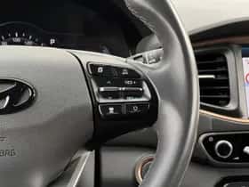 Hyundai Ioniq (2018) thumbnail 16