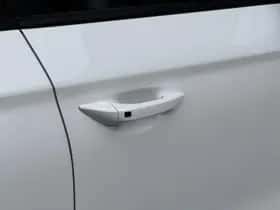 Hyundai Ioniq (2018) thumbnail 22