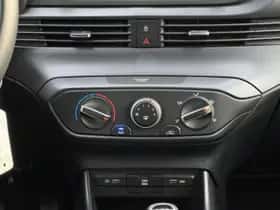 Hyundai i20 (2024) thumbnail 19