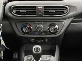 Hyundai i10 (2024) thumbnail 19