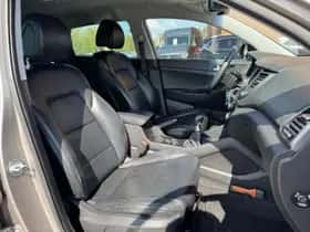 Hyundai Tucson (2018) thumbnail 11