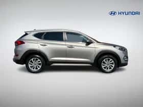 Hyundai Tucson (2018) thumbnail 3