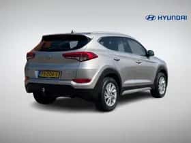 Hyundai Tucson (2018) thumbnail 4