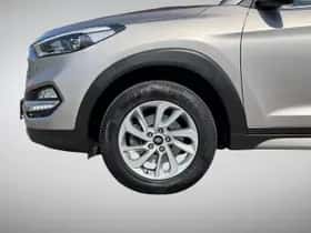 Hyundai Tucson (2018) thumbnail 8