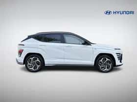 Hyundai Kona (2023) thumbnail 3