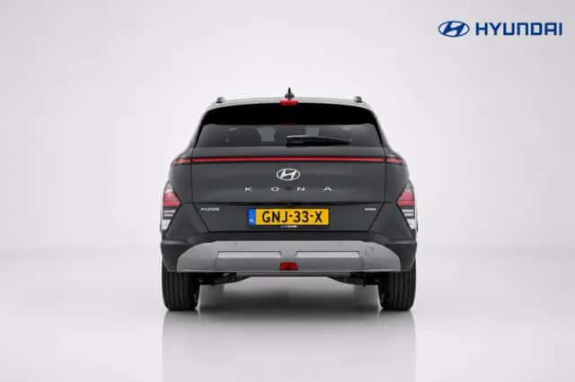 Hyundai Kona (2024) thumbnail 4