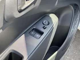 Hyundai i10 (2023) thumbnail 21