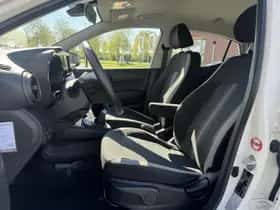 Hyundai i10 (2023) thumbnail 6