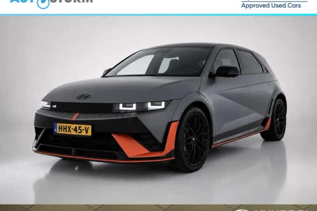 Hyundai Ioniq 5 (2025) thumbnail 1