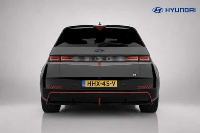 Hyundai Ioniq 5 (2025) thumbnail 4