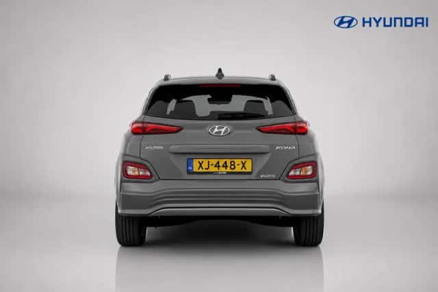 Hyundai Kona (2019) thumbnail 4