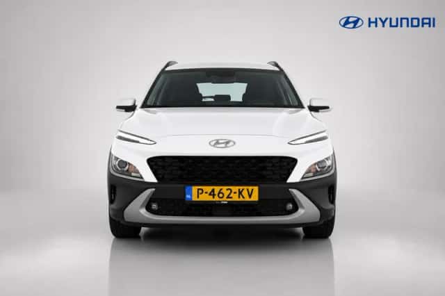 Hyundai Kona (2022) thumbnail 2