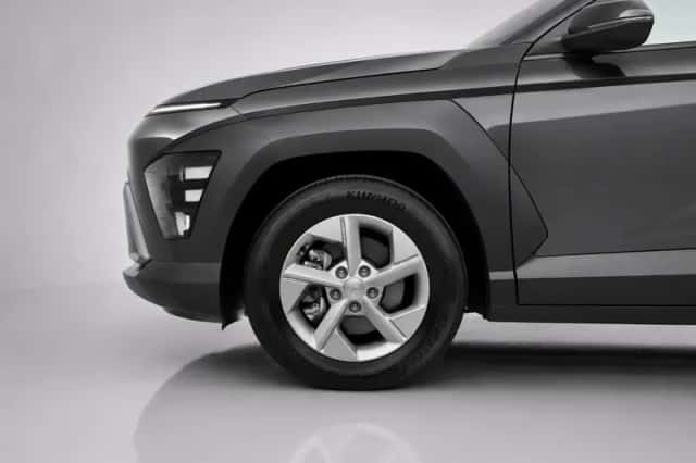 Hyundai Kona (2025) thumbnail 6
