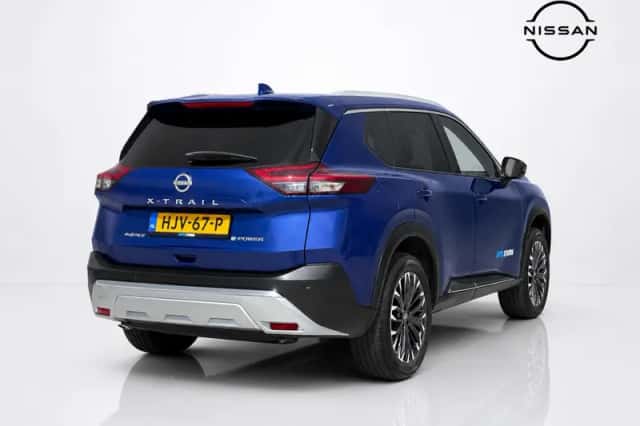 Nissan X-Trail (2025) thumbnail 3
