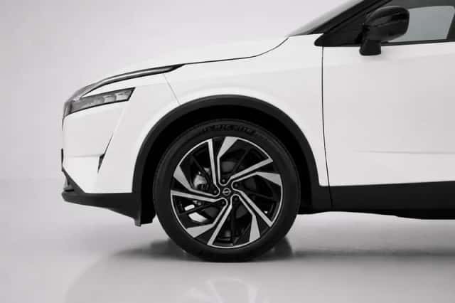 Nissan Qashqai (2023) thumbnail 6