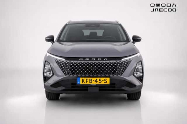 Omoda 5 SHS (2026) thumbnail 2