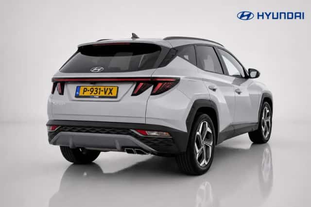 Hyundai Tucson (2022) thumbnail 3