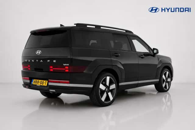Hyundai Santa Fe (2025) thumbnail 3