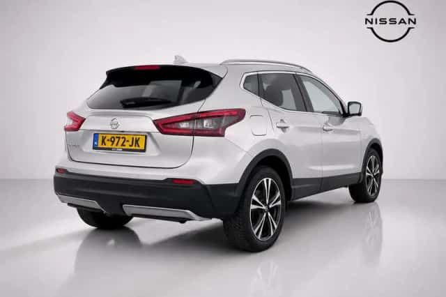 Nissan Qashqai (2020) thumbnail 3