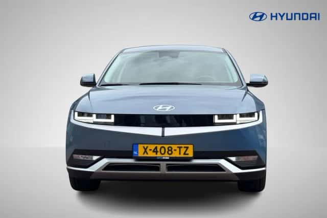 Hyundai Ioniq 5 (2024) thumbnail 2