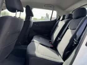 Nissan Leaf (2020) thumbnail 12