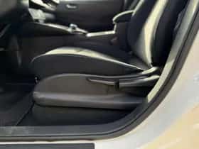 Nissan Leaf (2020) thumbnail 20