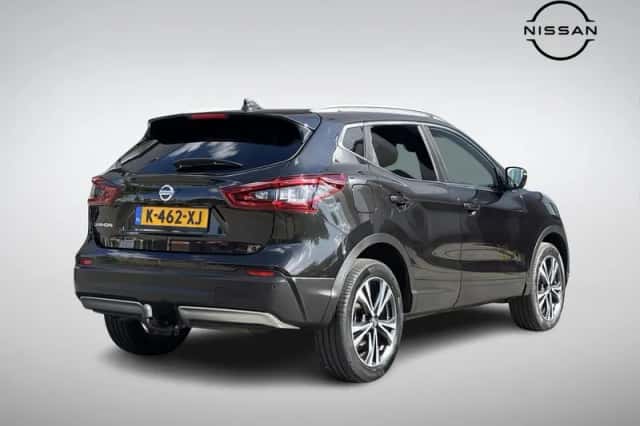 Nissan Qashqai (2021) thumbnail 4