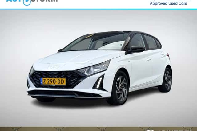Hyundai i20 (2024) thumbnail 1