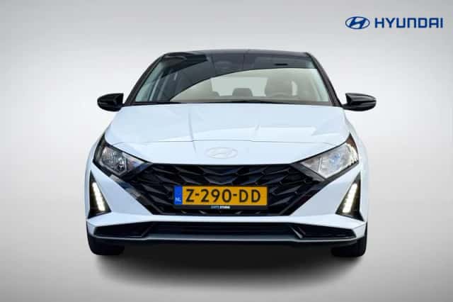 Hyundai i20 (2024) thumbnail 2