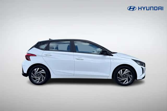 Hyundai i20 (2024) thumbnail 3