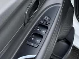 Hyundai i20 (2024) thumbnail 24