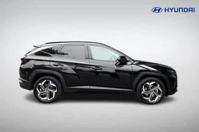 Hyundai Tucson (2024) thumbnail 3