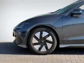 Hyundai Ioniq 6 (2023) thumbnail 8