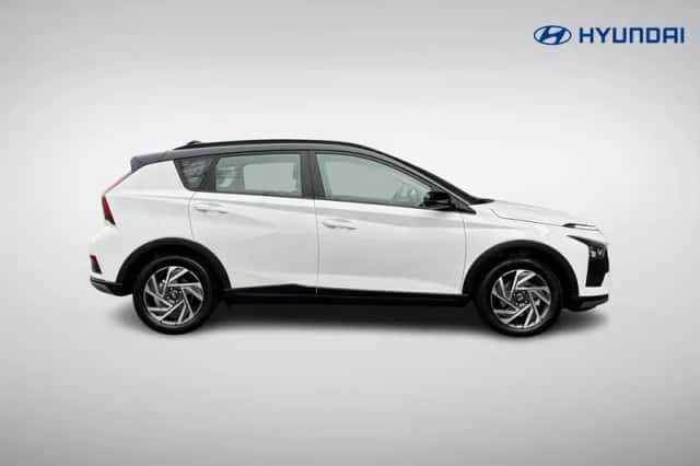 Hyundai Bayon (2025) thumbnail 3