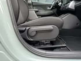 Hyundai Kona (2024) thumbnail 11