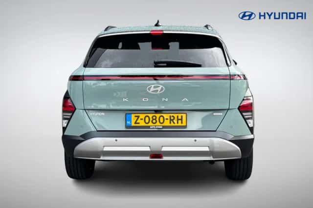 Hyundai Kona (2024) thumbnail 5