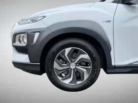 Hyundai Kona (2020) thumbnail 8