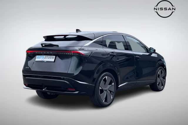 Nissan Ariya (2025) thumbnail 4