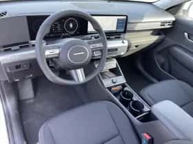 Hyundai Kona (2024) thumbnail 11