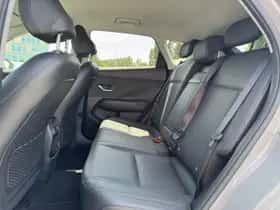 Hyundai Kona (2024) thumbnail 12